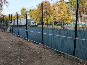 Забор на спортивную площадку 40 метров фото в Лыткарино